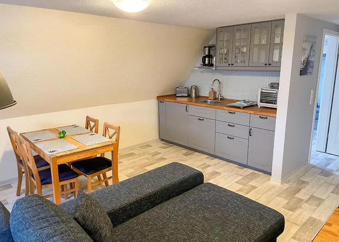 Ehling Apartment *